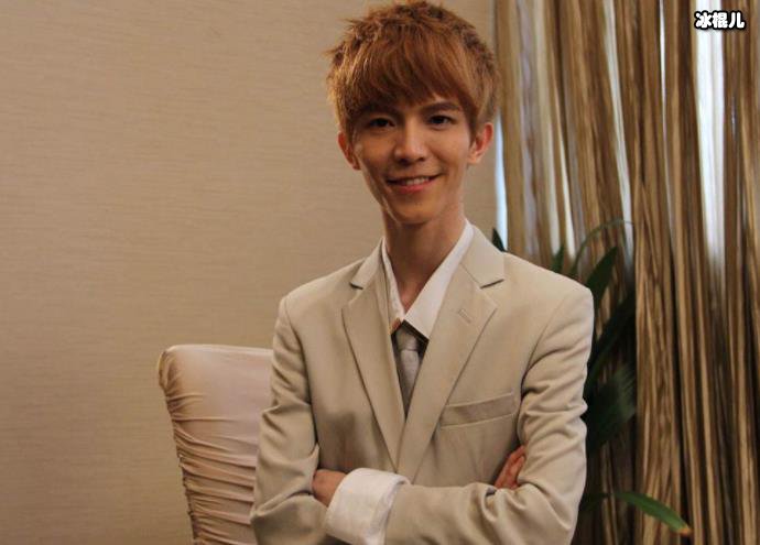 郭敬明近照憔悴