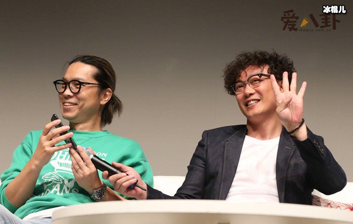 陈奕迅请学生离场