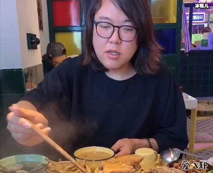 重庆浪胃仙大胃王是男是女