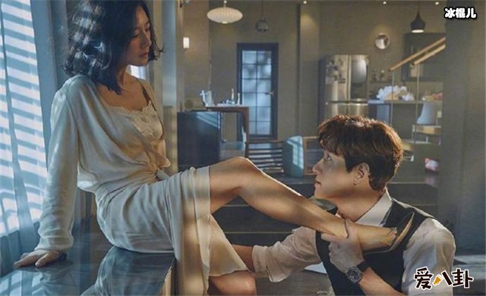 夫妻的世界剧照