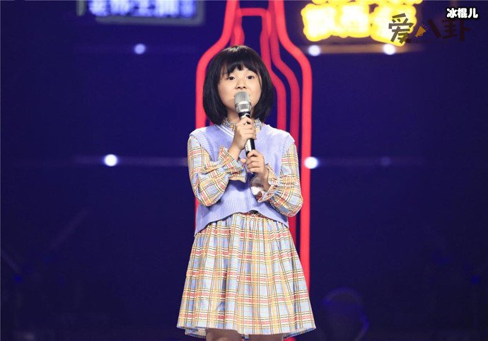 韩甜甜现在还在唱歌吗