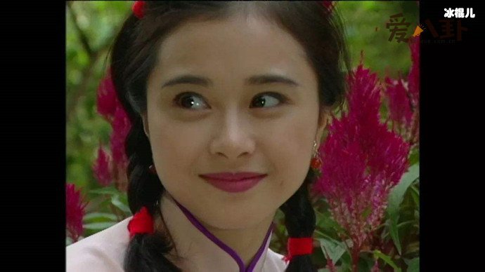 何美钿古装极美