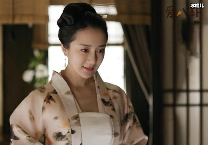 李依晓被狗咬毁容事件