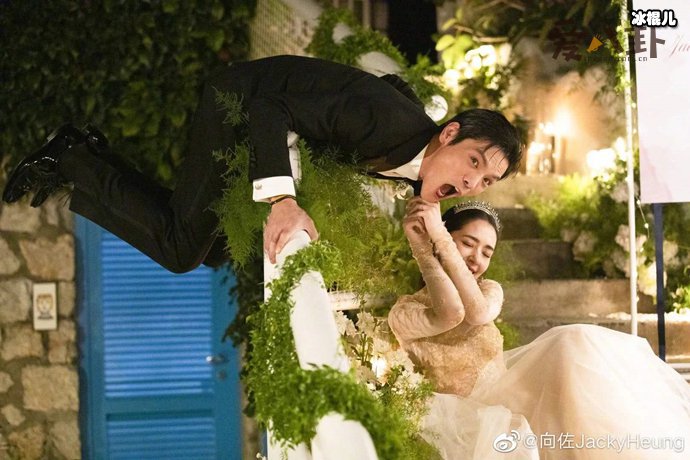 向佐前女友黄婉佩现状如何了