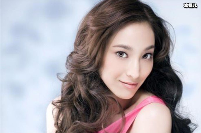 吴佩慈怀第四胎