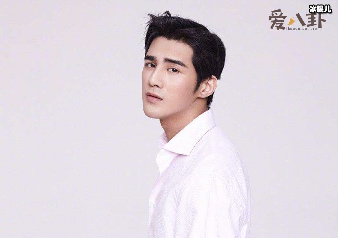 姜潮支持麦迪娜