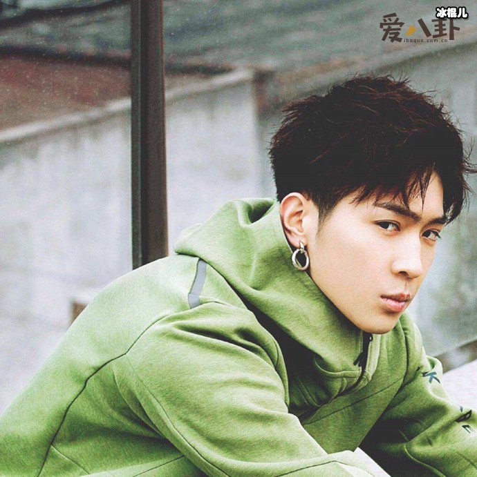 马伯骞家境非常富裕