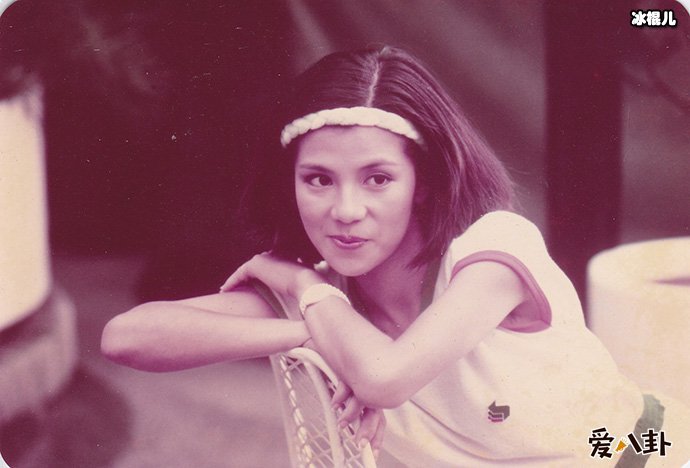 翁美玲自杀与汤镇业有关吗