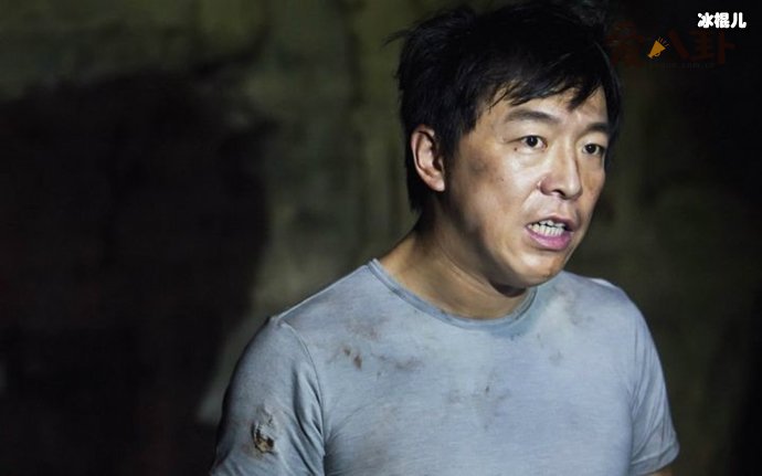 黄渤金马奖调侃蔡康永