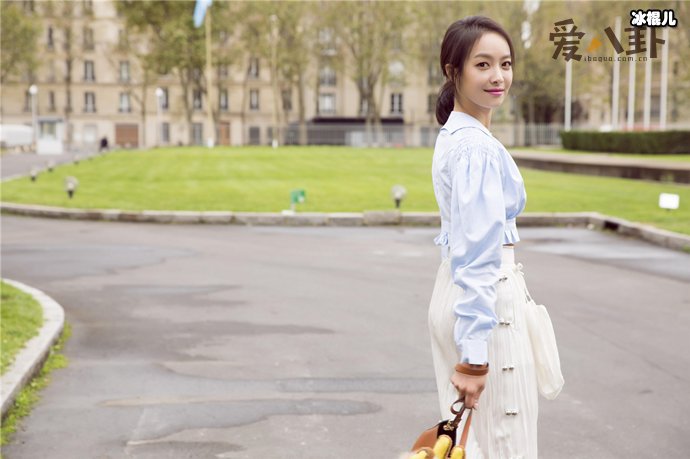 宋茜强行碰瓷85花