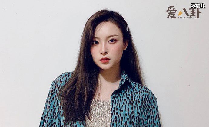 李丞汐原名曾霜旖