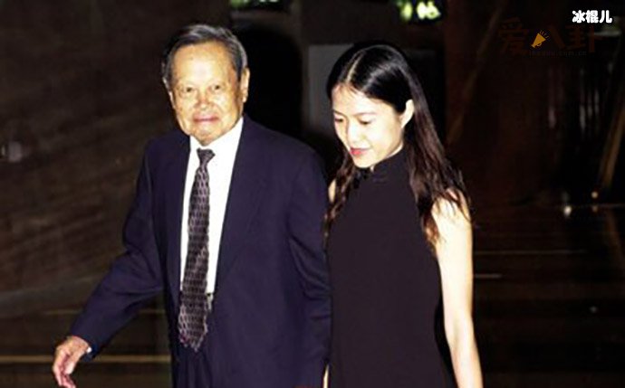 翁帆杨振宁照片