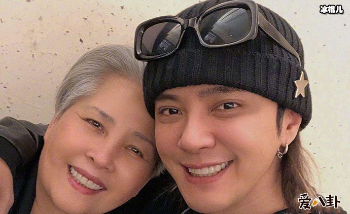 罗志祥为母发文