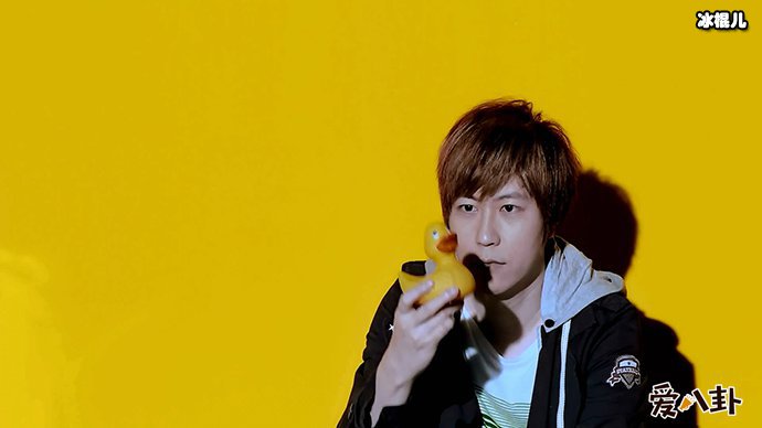 阿信骗粉丝有孩子