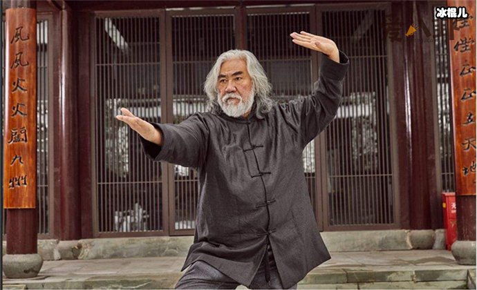 张纪中与经纪人杜星霖结婚