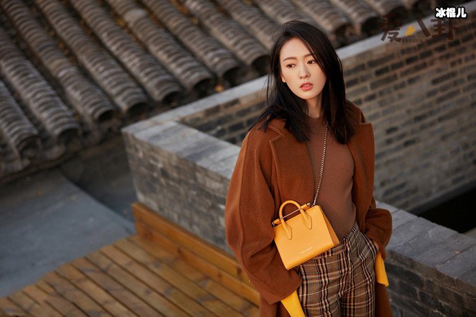 童瑶无奈被叫“小章子怡”