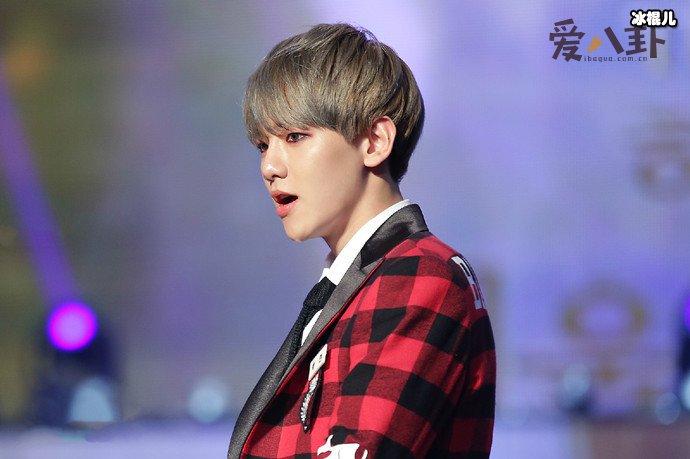 边伯贤被打的真相