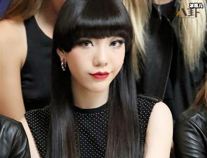 吴莫愁感情生活