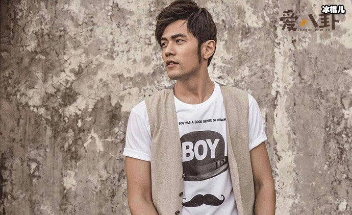 用监视器偷拍周杰伦餐厅道歉