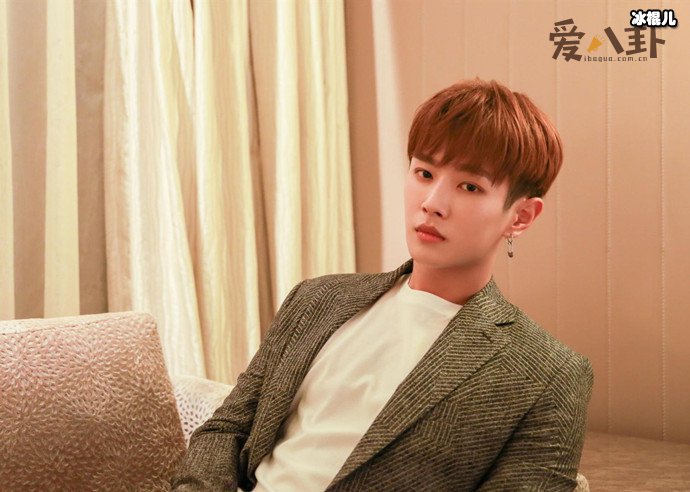 李汶翰女友李懿萱是谁