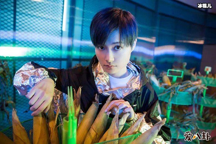 李宇春跳舞有点妖