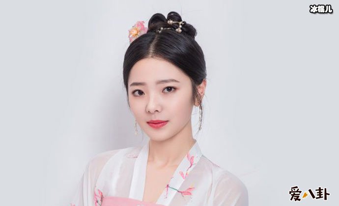 金璐莹古装造型