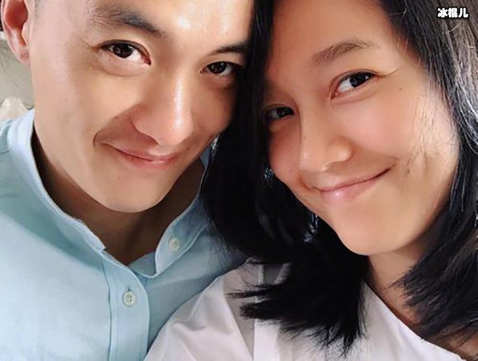 周一围朱丹恩爱合照