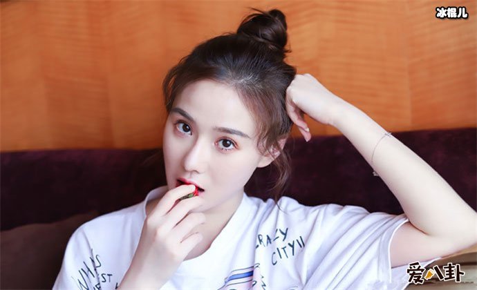 潘一祎个人资料