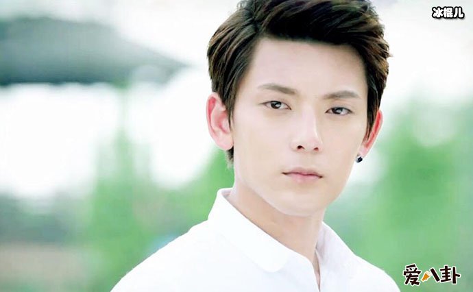 陈翔新恋情曝光