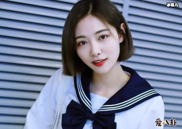 吴哲晗许佳琪的关系