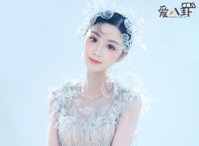 费费真名个人资料