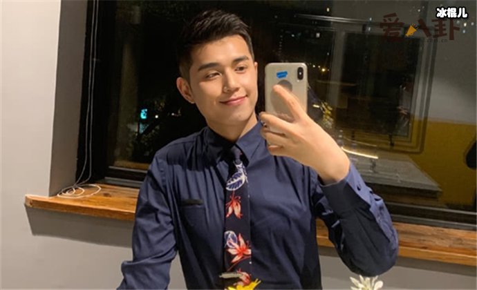 付鹏为什么不做小助理了