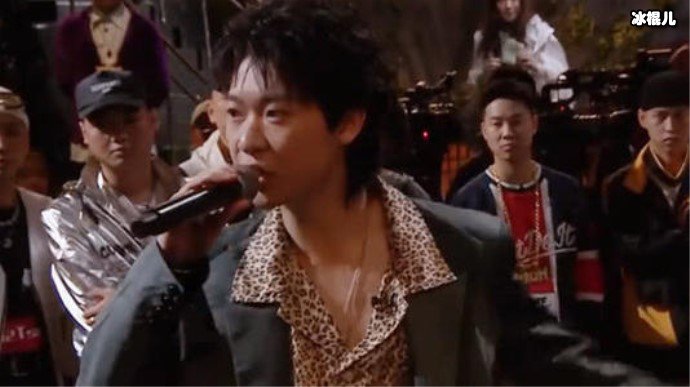 福克斯和吴亦凡什么恩怨