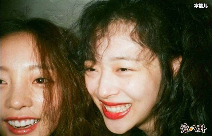 具荷拉家中身亡的原因