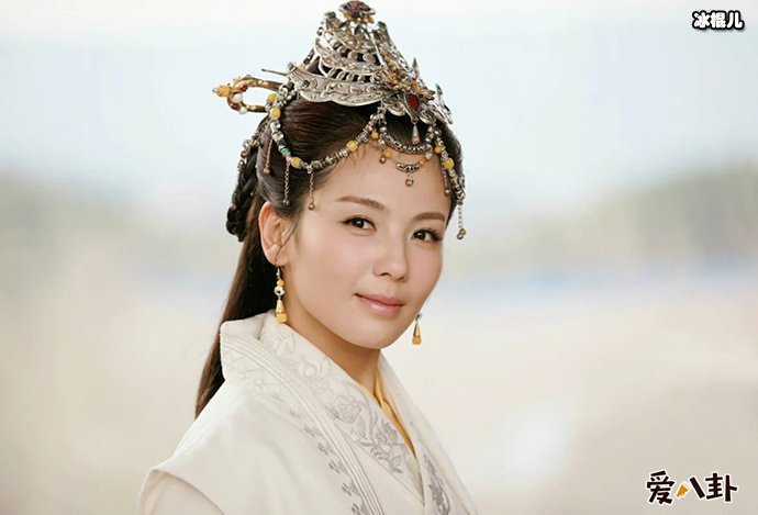 刘涛沙漠骑骆驼就是霓凰郡主本人