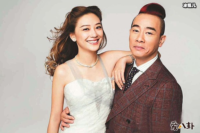 陈小春与他老婆应采儿合照
