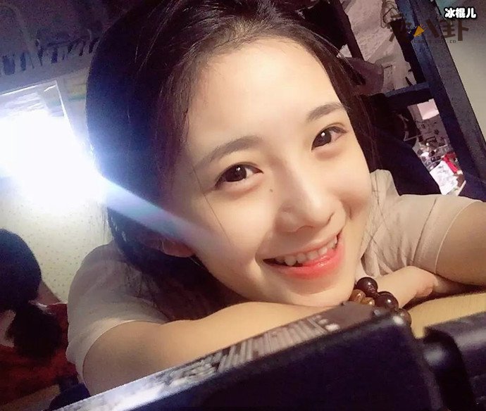 女主演刘浩存是谋女郎