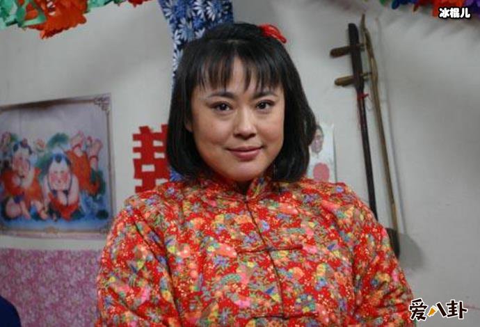 李菁菁退圈原因