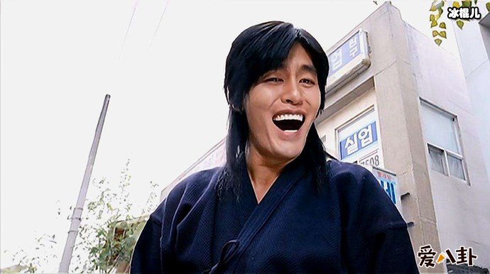 熊猫头表情包原型金馆长