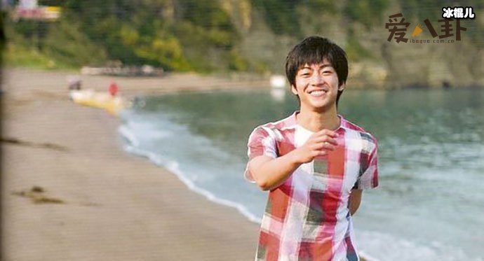 大东骏介的妻子是谁