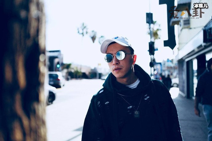 jonyj为前女友写了安格拉夏