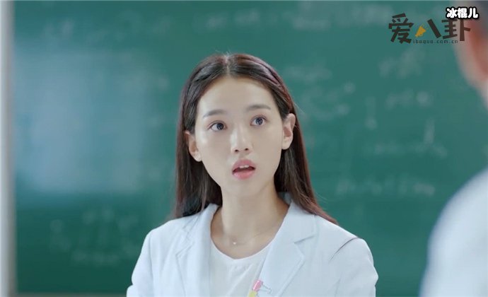 周紫馨哪里毕业的