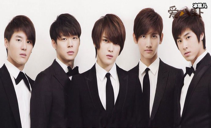 东方神起五位成员