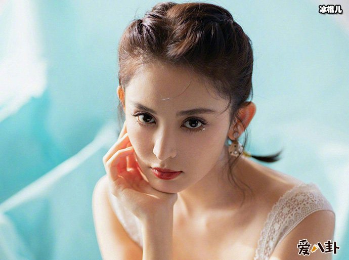 娜扎回应英语争议