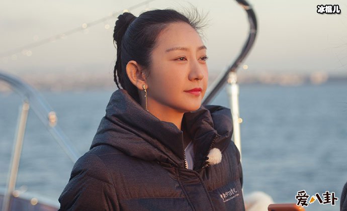 凌潇肃老婆唐一菲