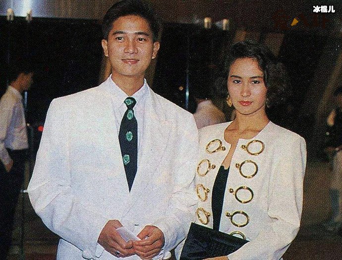 陈百强何超琼合影