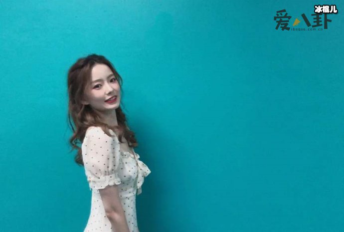 陈卓璇配合鹅厂炒作