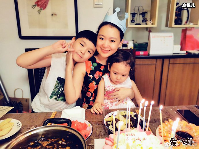 塔斯肯老婆和儿女照片曝光