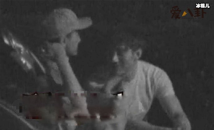 郑元畅丁一视频画面