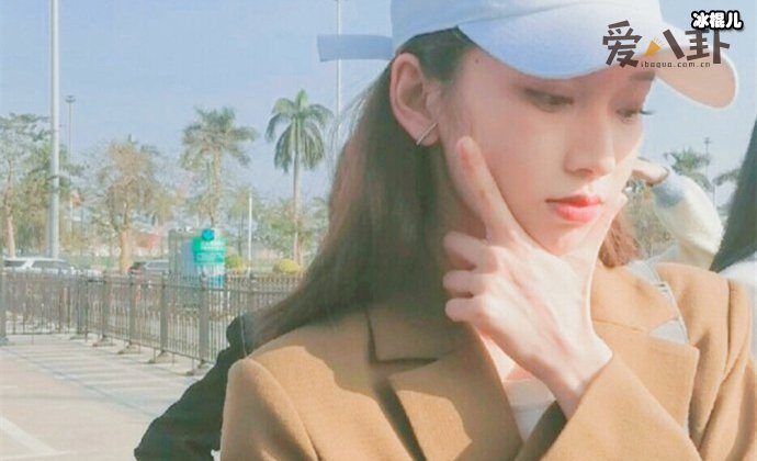 刘令姿个人资料